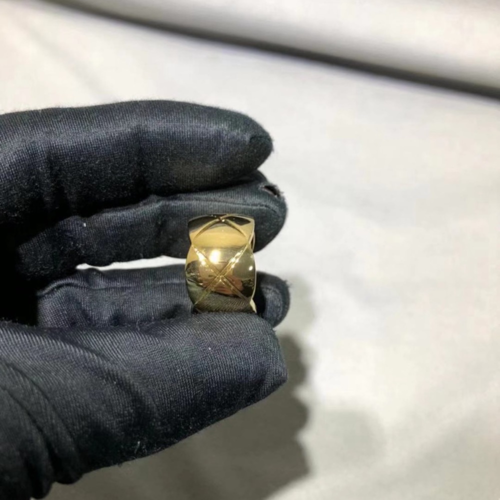 Crush Gold Chunky Ring - Picture 8 of 13